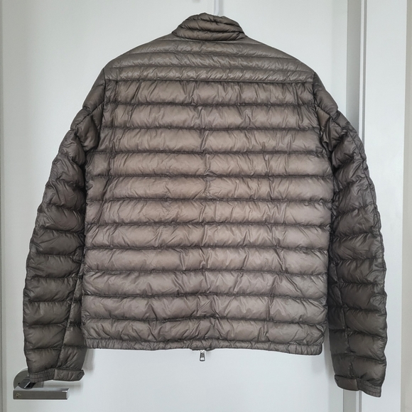 Moncler Stone-Grey Line Puffer Down Jacket - Picture 5 of 14